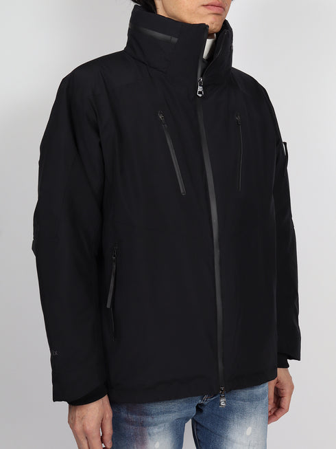 【1PIU1UGUALE3】 1PIU1UGUALE3 RELAX × +phenix スタンドネックダウンジャケット WINDSTOPPER プロダクト by GORE-TEX LABS /ウィンドストッパー/ゴアテックス