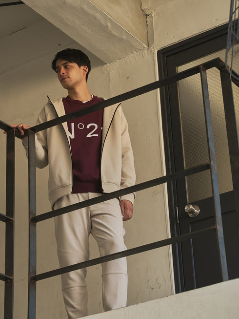 【N゜21 numero ventuno】 N゜21ロゴスウェット