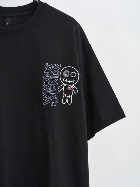 【WRONG FRIENDS】 VooDooキャラ&ロゴ プリント TEE