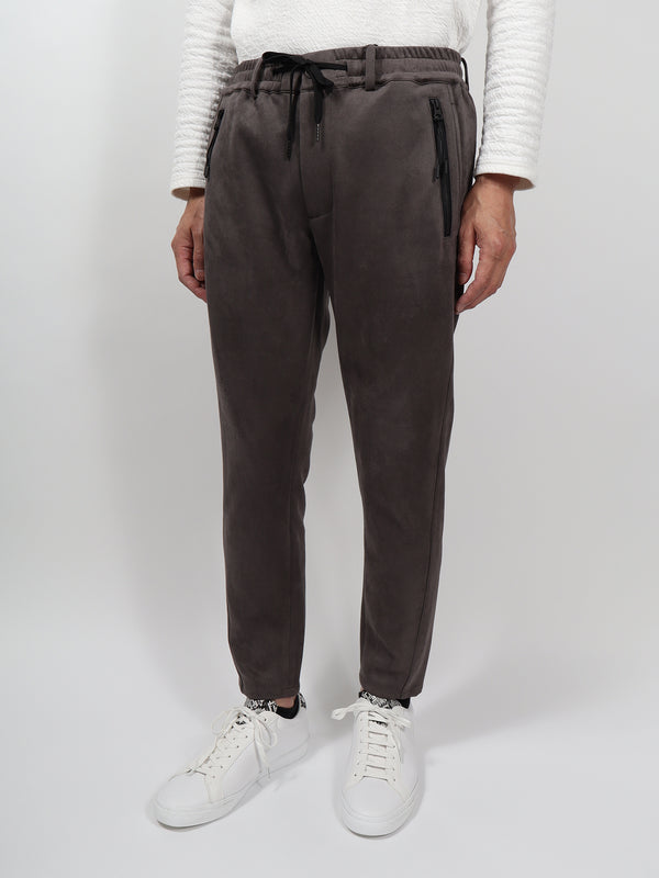 ポンチスエード ジョガーパンツ