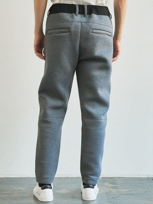 【TRANSITION】ダンボールニットジョガーパンツ