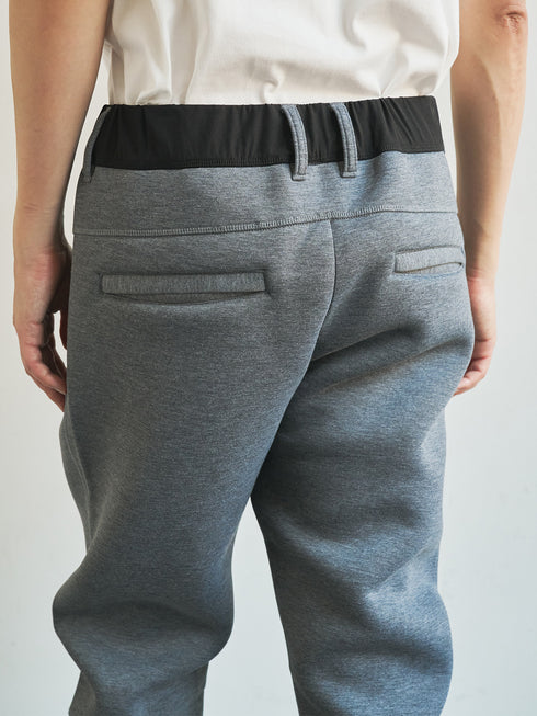 【TRANSITION】ダンボールニットジョガーパンツ